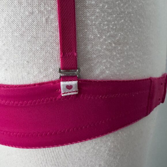 Pink Victoria's Secret Strapless Convertible Bra 36C - Picture 10 of 14